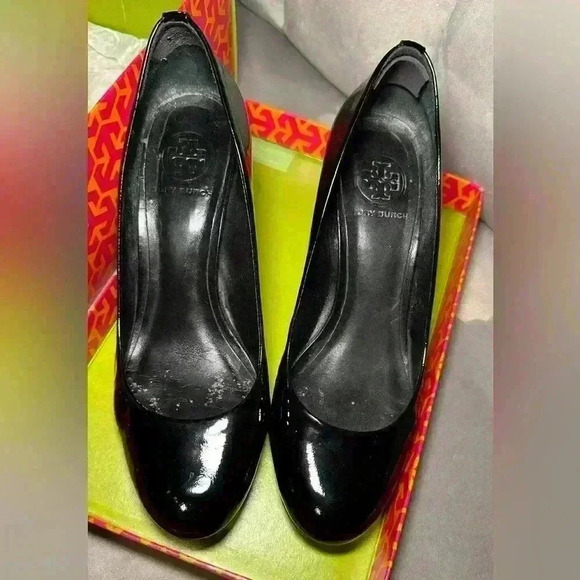Tory Burch Pumps “Leah” Mid-Heel Women’s Size 8 - Picture 1 of 11